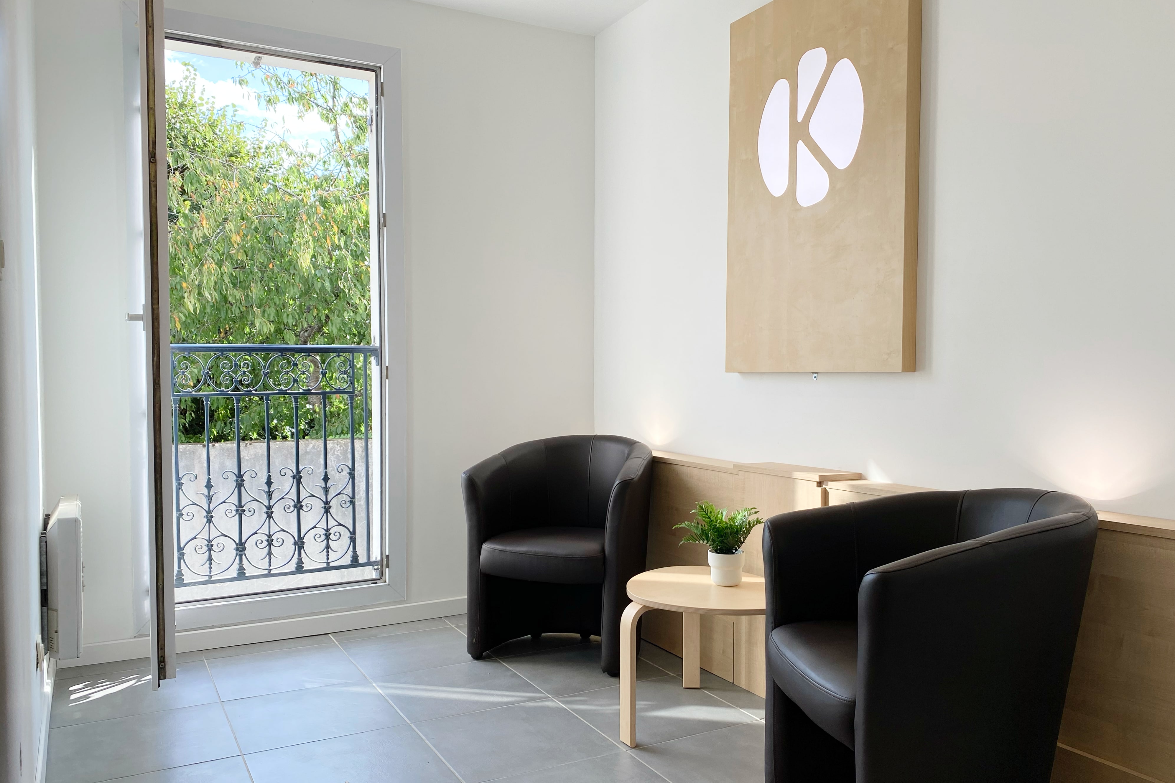 Photo%20salle%20d%27attente1